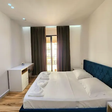 Apartamento Shallvaret Center *